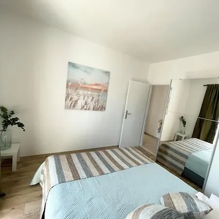 Beautiful Apartment With Balcony & Sea View Dracevo Selo Esterno foto