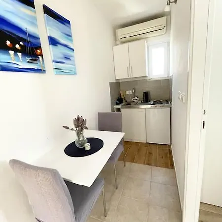 Beautiful Apartment With Balcony & Sea View Dracevo Selo Esterno foto